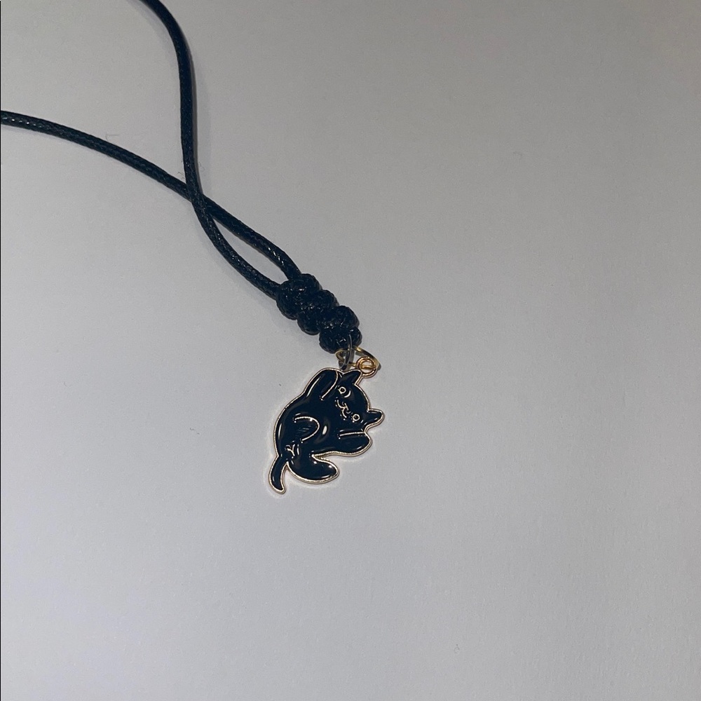 Elegant Black Cat Pendant Necklace